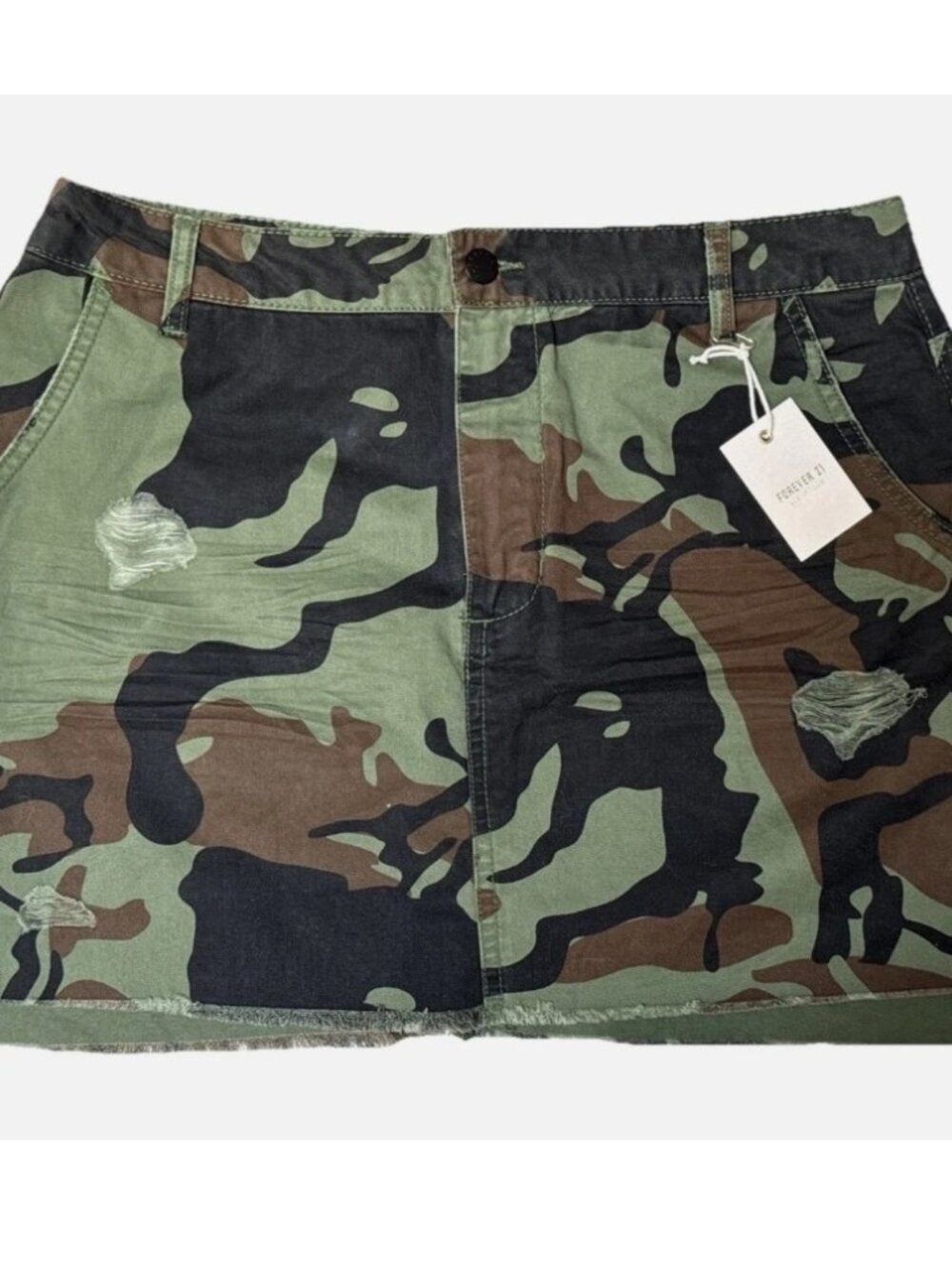 Forever 21 Green Camo Distressed Mini Skirt Sz 28 Raw Hem Camouflage NWT